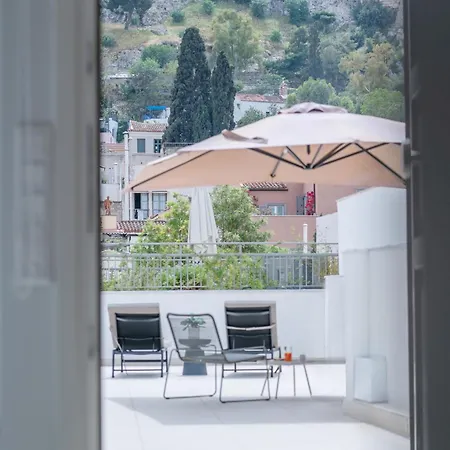Plaka - Acropolis View *