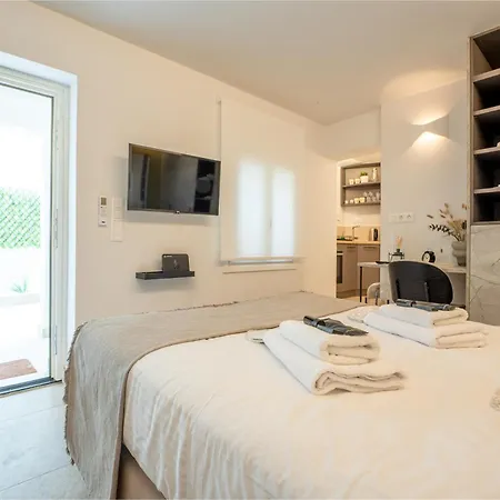Apartment Plaka - Acropolis View *